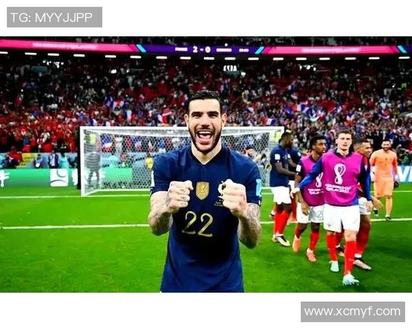 全球足球明星汇聚一堂盘点历史与现役球员的璀璨星光 全球足球明星汇聚一堂盘点历史与现役球员的璀璨星光