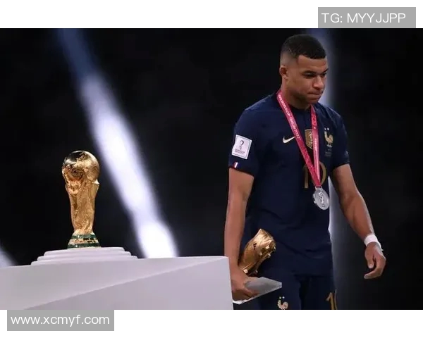 足球明星脾气暴躁背后的故事与心理解析揭秘他们的情绪管理挑战 足球明星脾气暴躁背后的故事与心理解析揭秘他们的情绪管理挑战